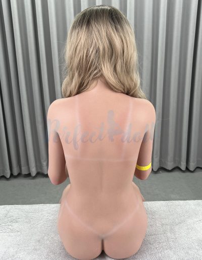 Fanreal - 173cm Della